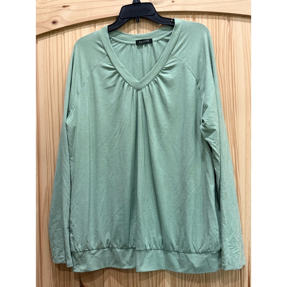 Eachyes Sage Green V-Neck Long Sleeve Pleated Banded Hem Top XXL